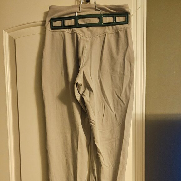 Lululemon beige joggers - Picture 5 of 6